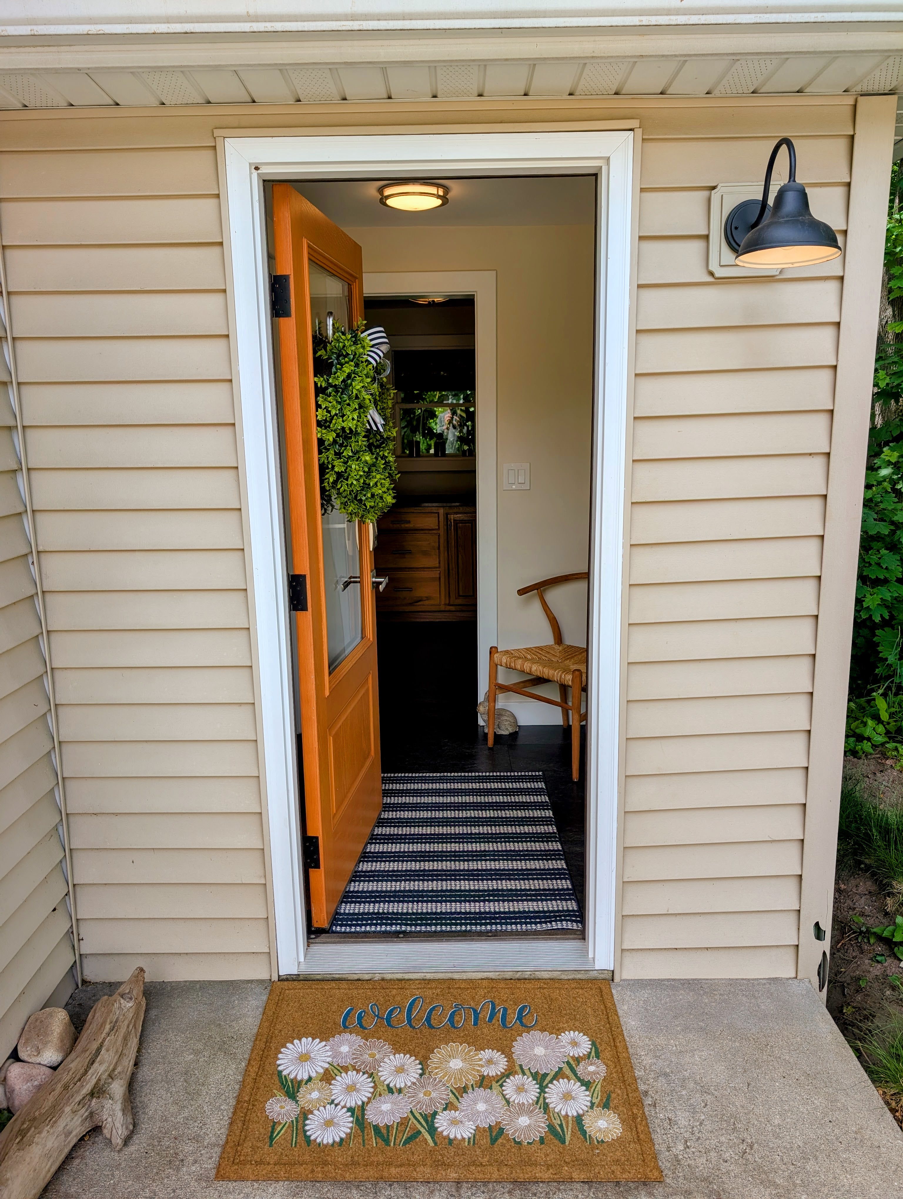 1st Floor - Rear Entry Photo
