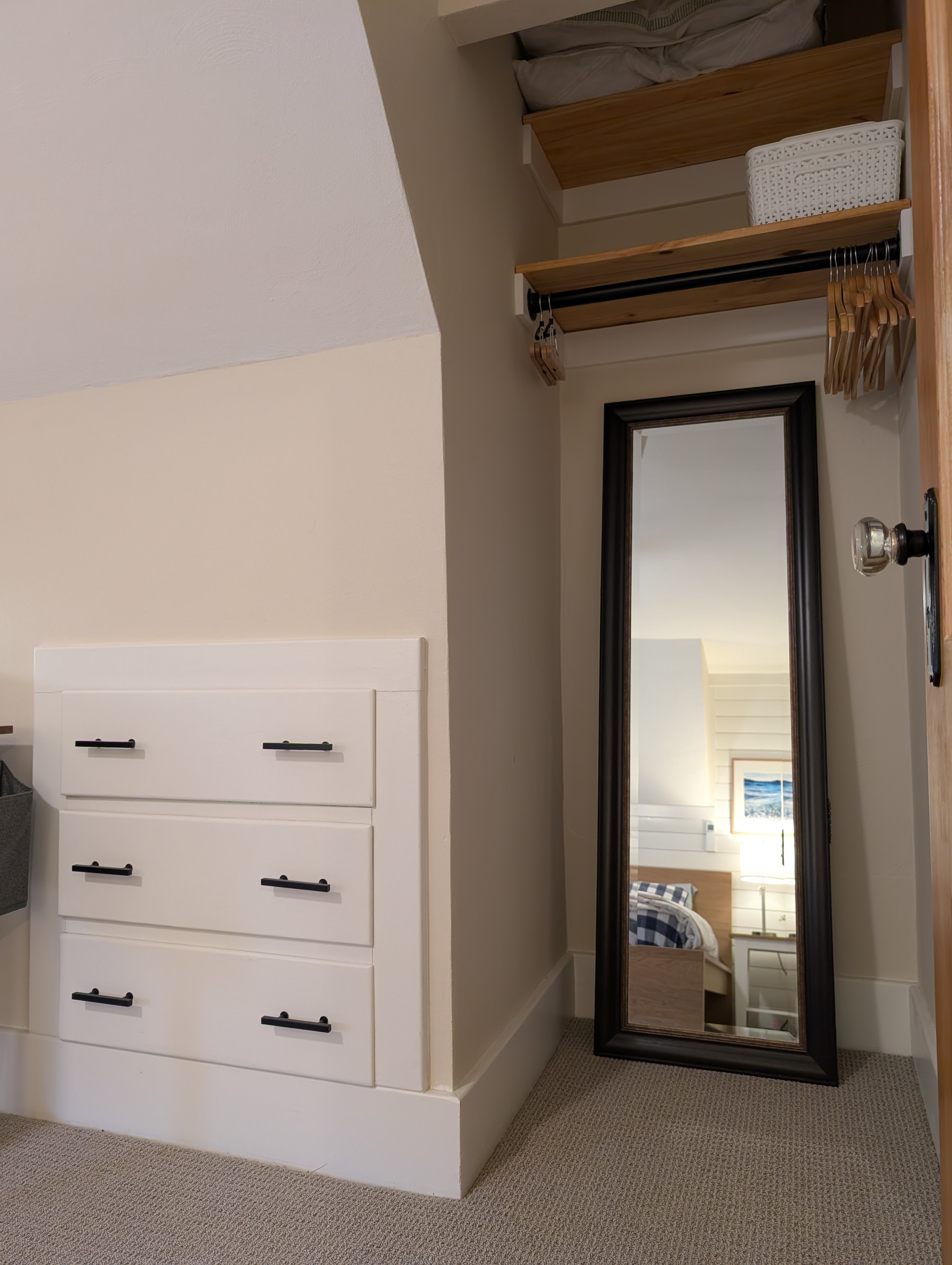 2nd Floor - Main Bedroom Photo