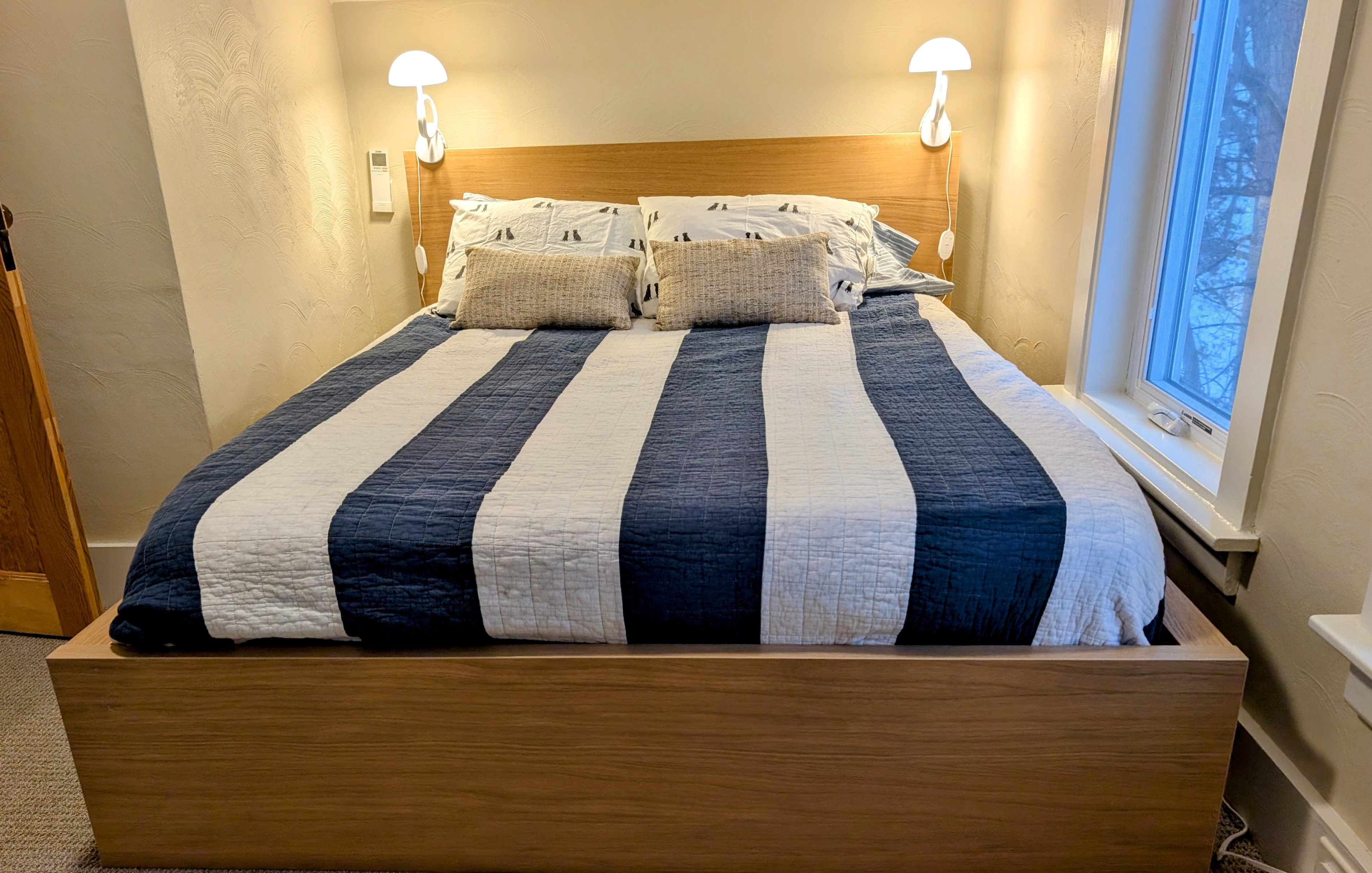 2nd Floor - Second Bedroom Photo